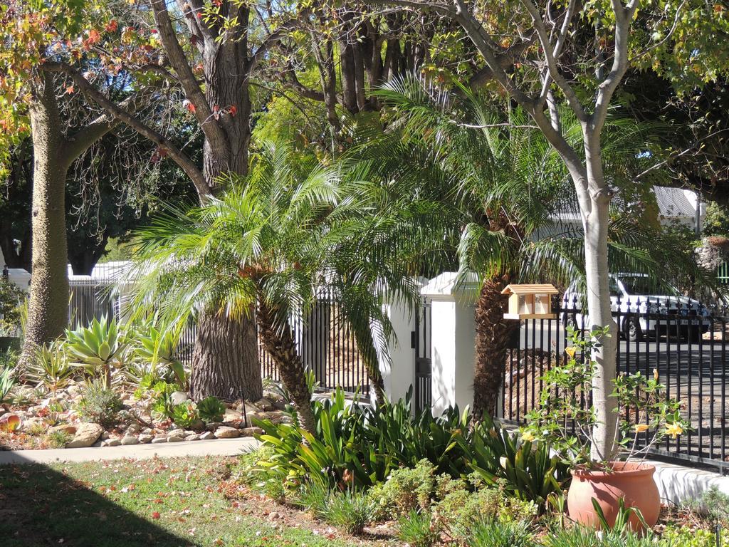 Petal'S Place Robertson Exterior foto